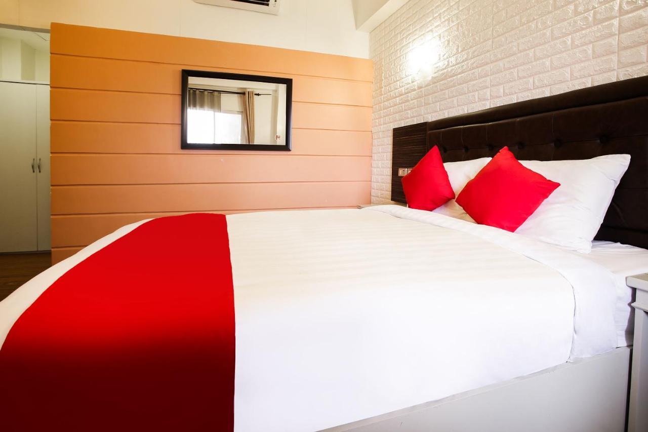 Super Oyo Capital O 786 Kwe Hotel And Resort Angeles Bagian luar foto