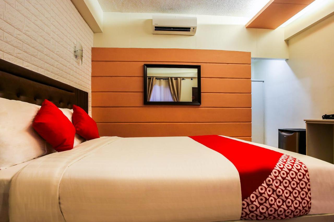 Super Oyo Capital O 786 Kwe Hotel And Resort Angeles Bagian luar foto