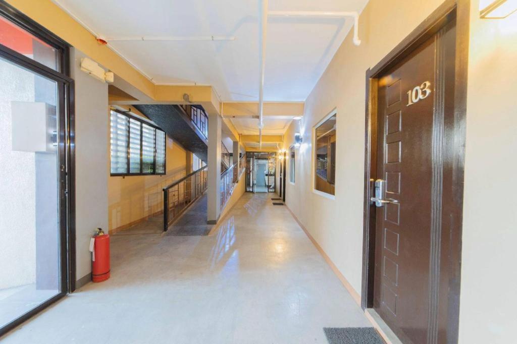 Super Oyo Capital O 786 Kwe Hotel And Resort Angeles Bagian luar foto